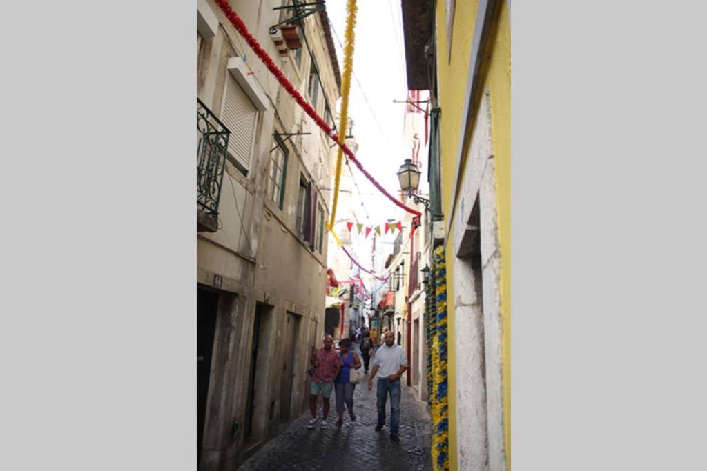 Sweet Alfama Ii, Apartment Lisbona Esterno foto
